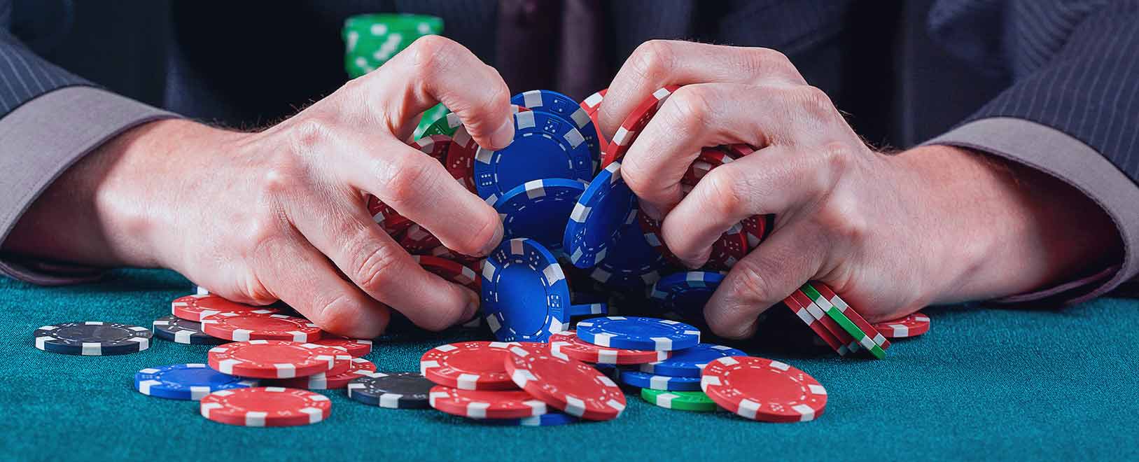 Pros and Cons of Martingale Strategy